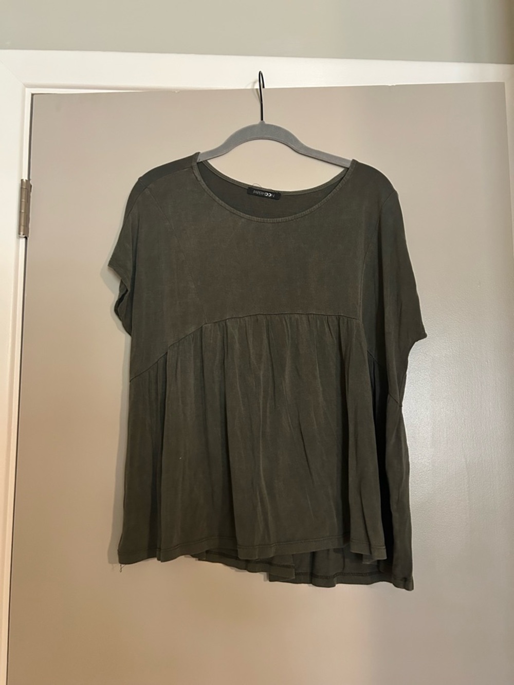 Olive Green Short Sleeve Peplum Top